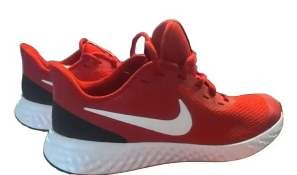 Nike Revolution 5 GS Gym Red White Black BQ5671 600 Size 7Y
